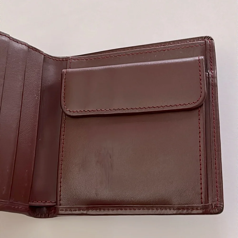 CARTIER || Unisex Bifold Wallet. Sz. OS - Picture 7 of 13